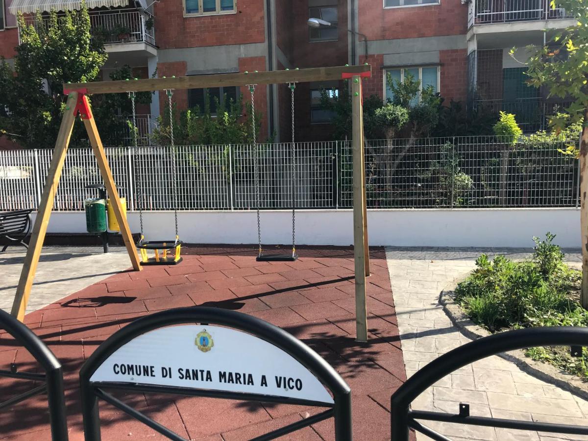 Santa Maria a Vico Al Vicolo Stretto B&B 외부 사진