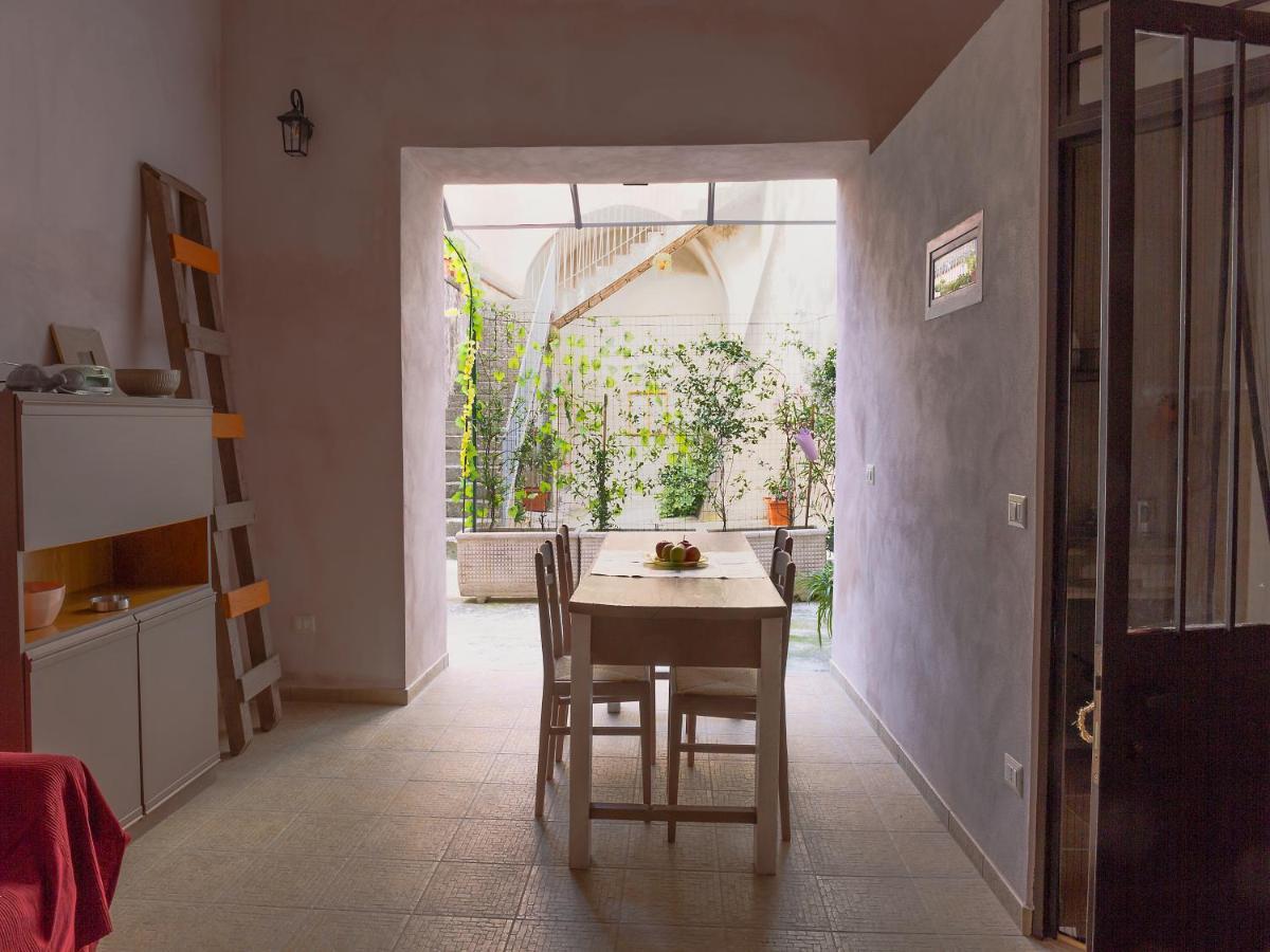 Santa Maria a Vico Al Vicolo Stretto B&B 외부 사진